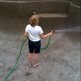 The post from the hole