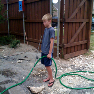 The post from the hole